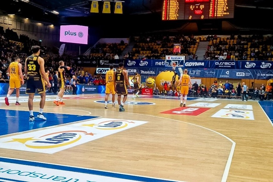 Energa Trefl Sopot wygrywa derby Pomorza. Wyniki Arki Gdynia