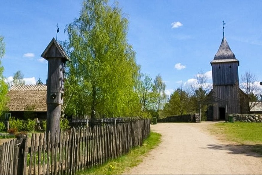 Noc Muzeów we Wdzydzach. Kaszubskie legendy i opowieści