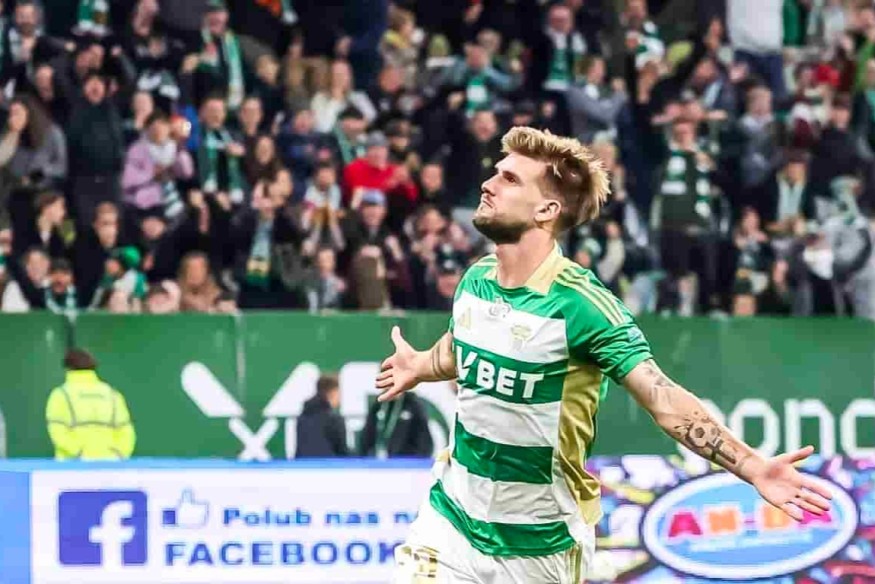 Lechia Gdańsk spada z Ekstraklasy. Zwolniono trenera