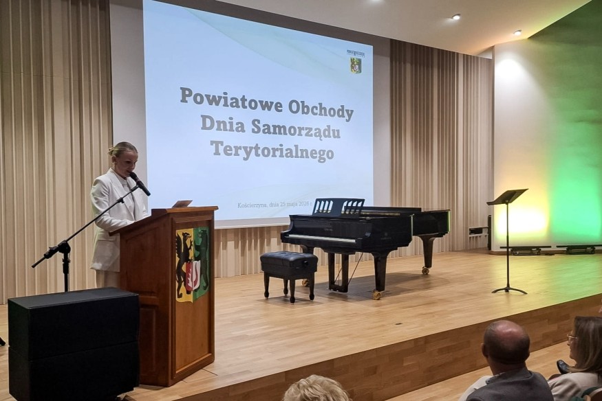 Trzej nowi Zasłużeni dla Powiatu Kościerskiego