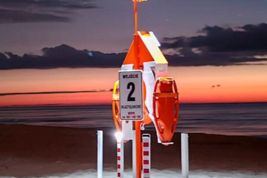 Władysławowo: 15 Stojaków Życia zwiększy bezpieczeństwo na plażach