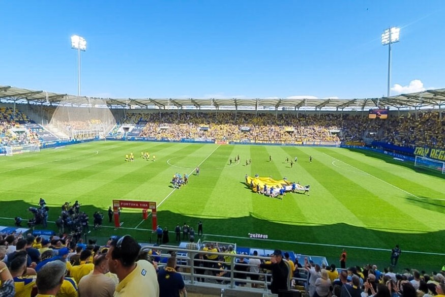 Udany debiut Arki i porażka Lechii na inaugurację sezonu