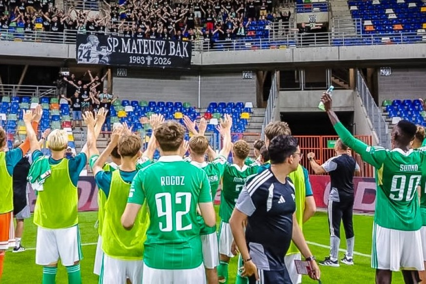 Pierwszy punkt Lechii, przegrana piłkarek Orlenu i szansa Arki na zwycięstwo
