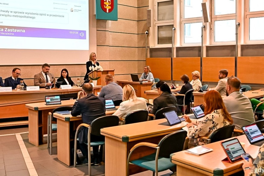 Kryzys w Gdyni. Rozpad koalicji i odwołanie przewodniczącego