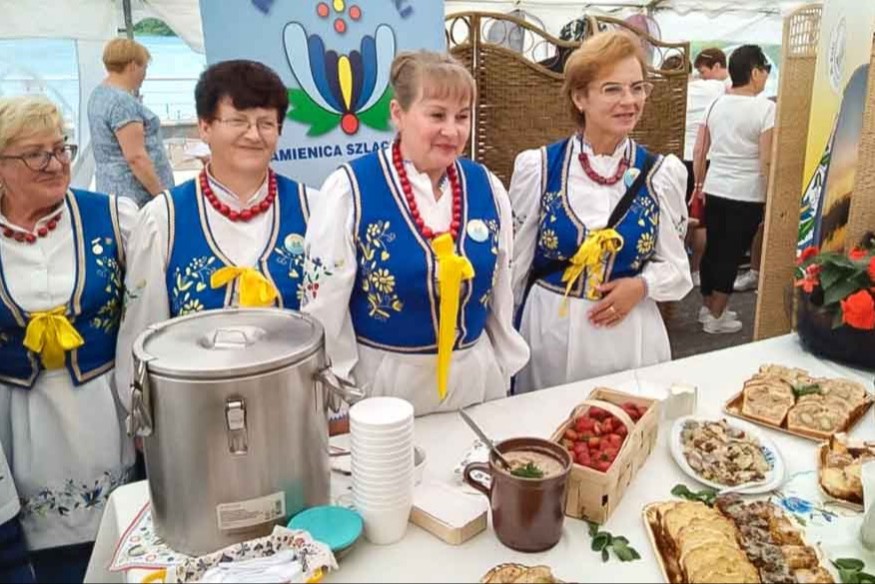Turniej KGW w Kościerzynie: Walka o finał w hali Sokolnia