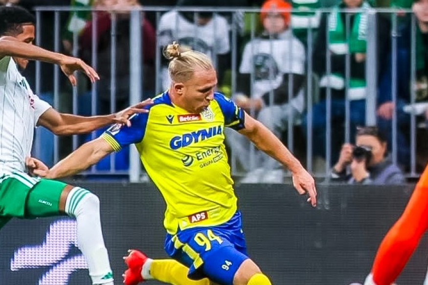 Lechia Gdańsk wygrywa derby Trójmiasta. Ponad 37 tys. kibiców na trybunach