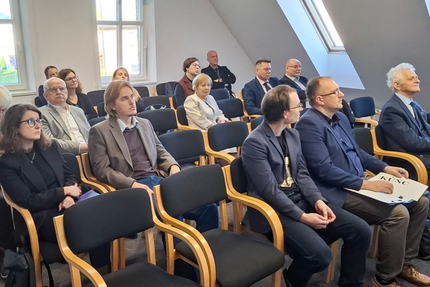 Język kaszubski znika z domów. Naukowcy alarmują w Wejherowie